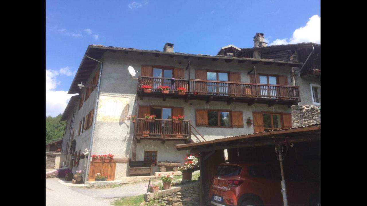 San Marco Farmhouse With A View. Oulx المظهر الخارجي الصورة